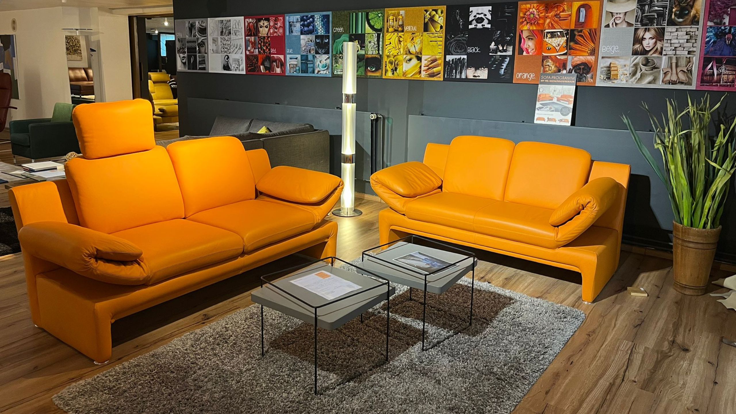 Paloma Funktionssofas in der Ausstellung