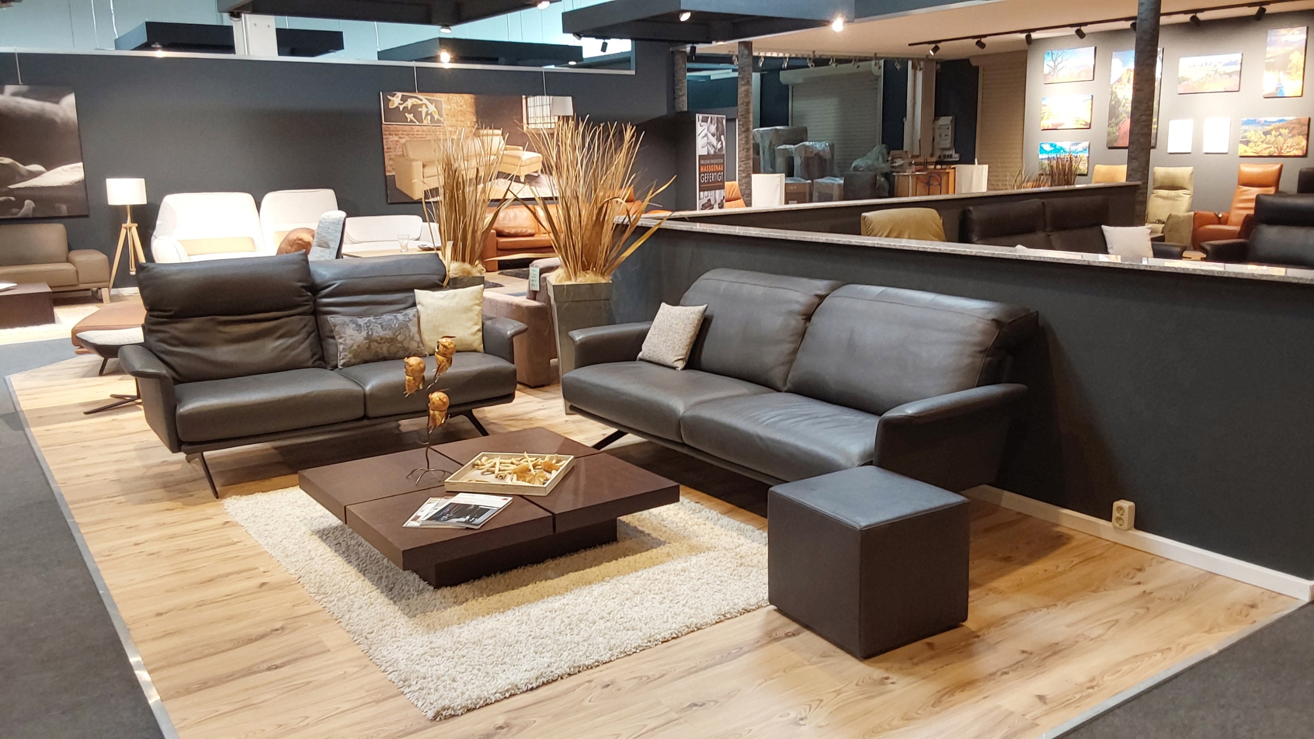 Edle Ledergarnitur in der Ausstellung in Hittbergen